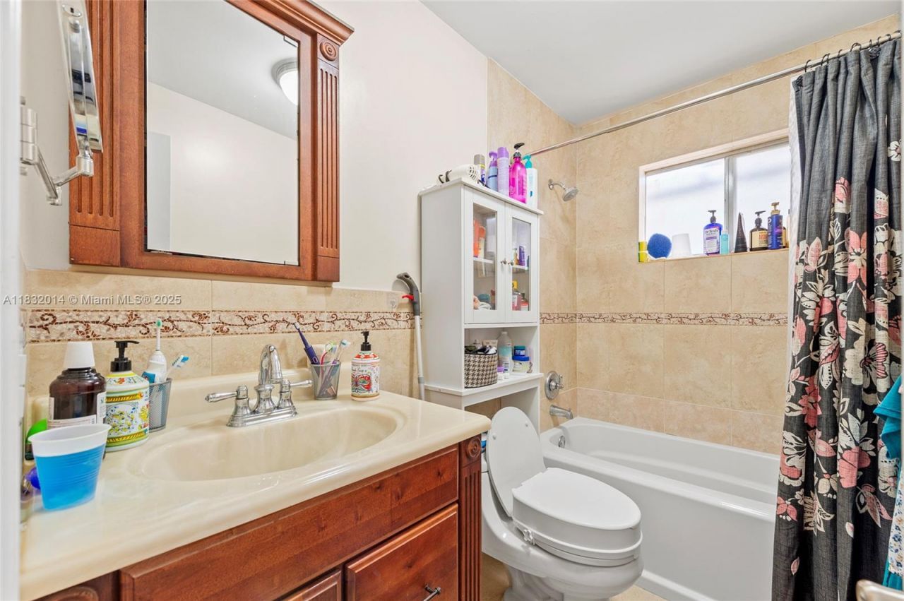 17130 SW 93rd Ave, Palmetto Bay, FL 33157 Photo