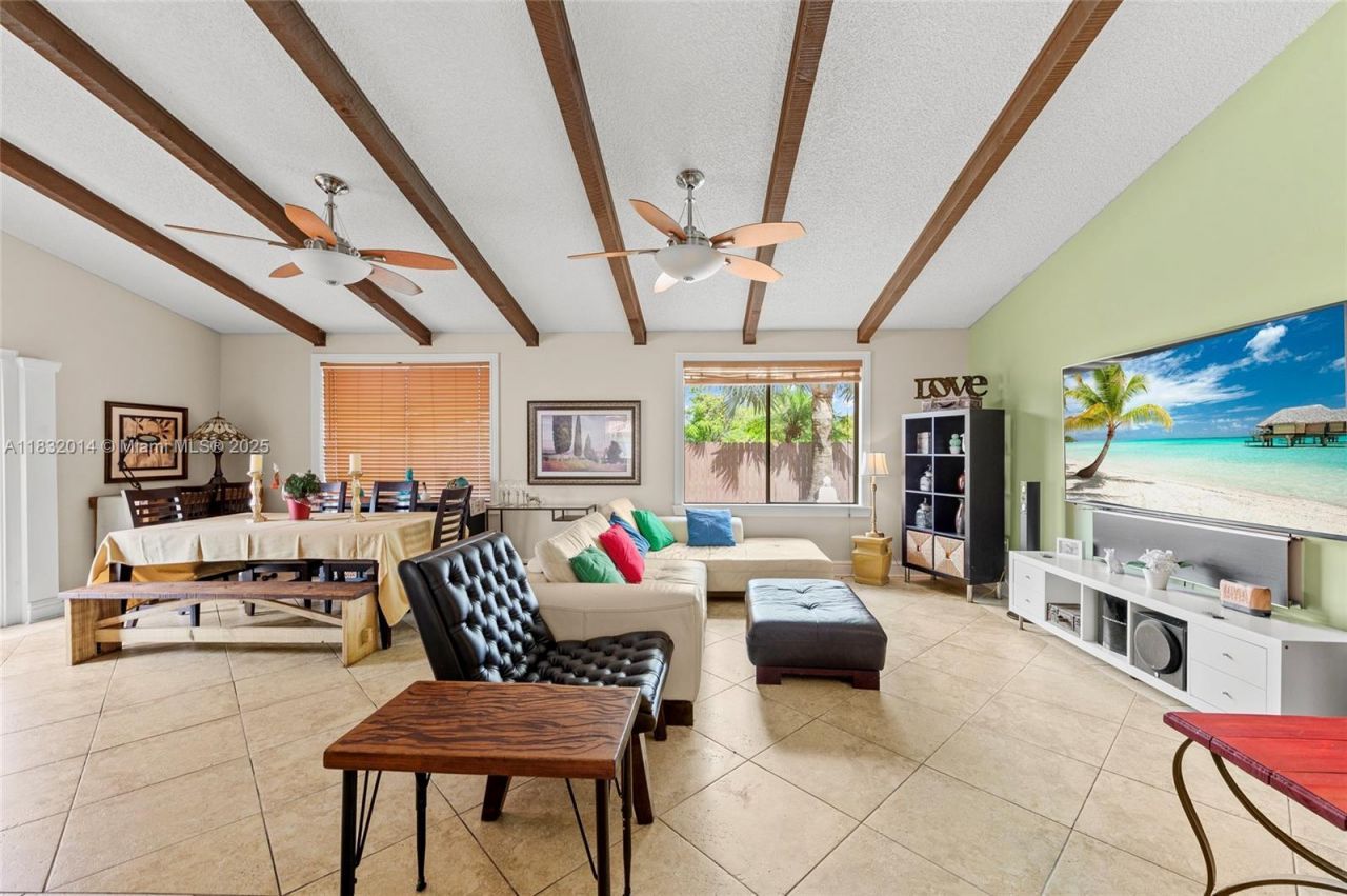 17130 SW 93rd Ave, Palmetto Bay, FL 33157 Photo