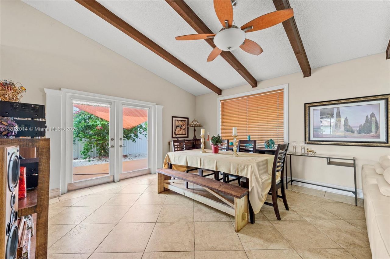 17130 SW 93rd Ave, Palmetto Bay, FL 33157 Photo