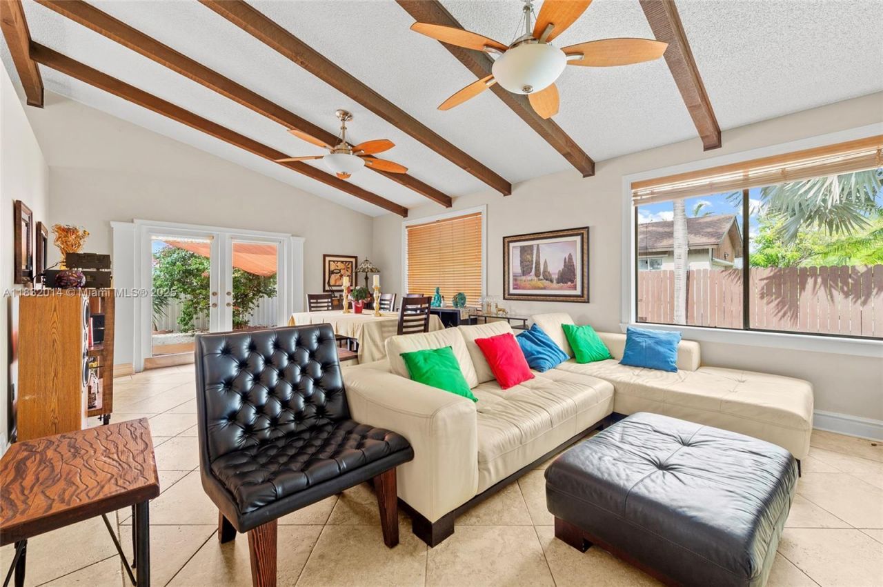 17130 SW 93rd Ave, Palmetto Bay, FL 33157 Photo