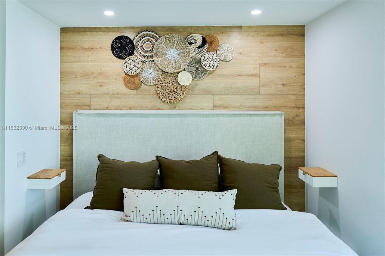 Please Call For Address, Unit 1429, Miami Beach, FL 33139 Photo