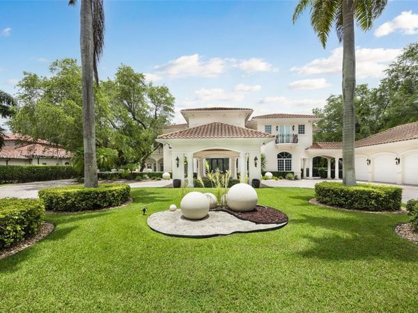 7245 SW 104th St, Pinecrest, FL 33156