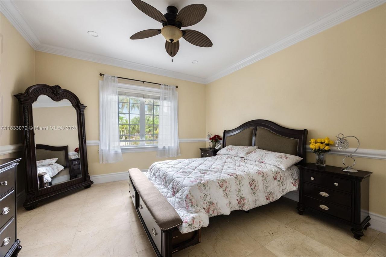 7245 SW 104th St, Pinecrest, FL 33156 Photo