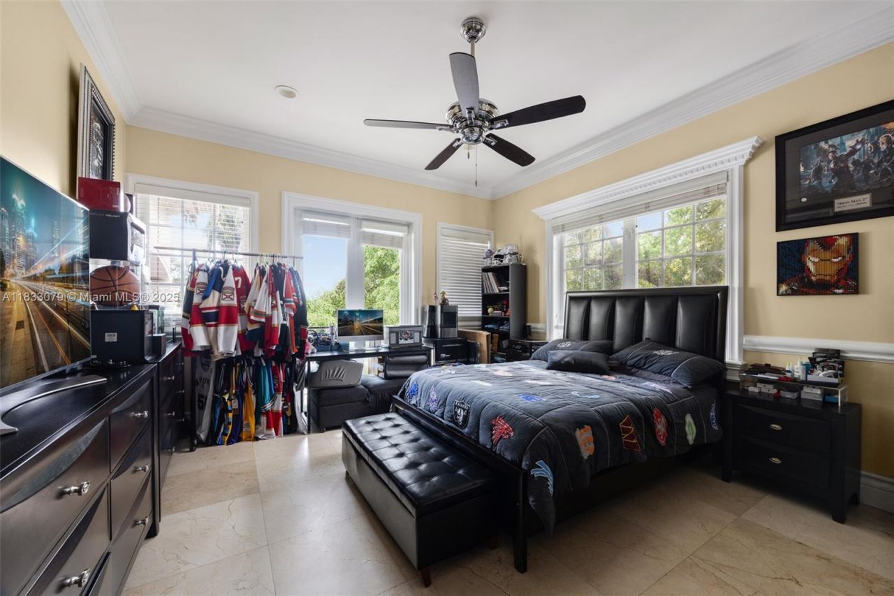 7245 SW 104th St, Pinecrest, FL 33156 Photo