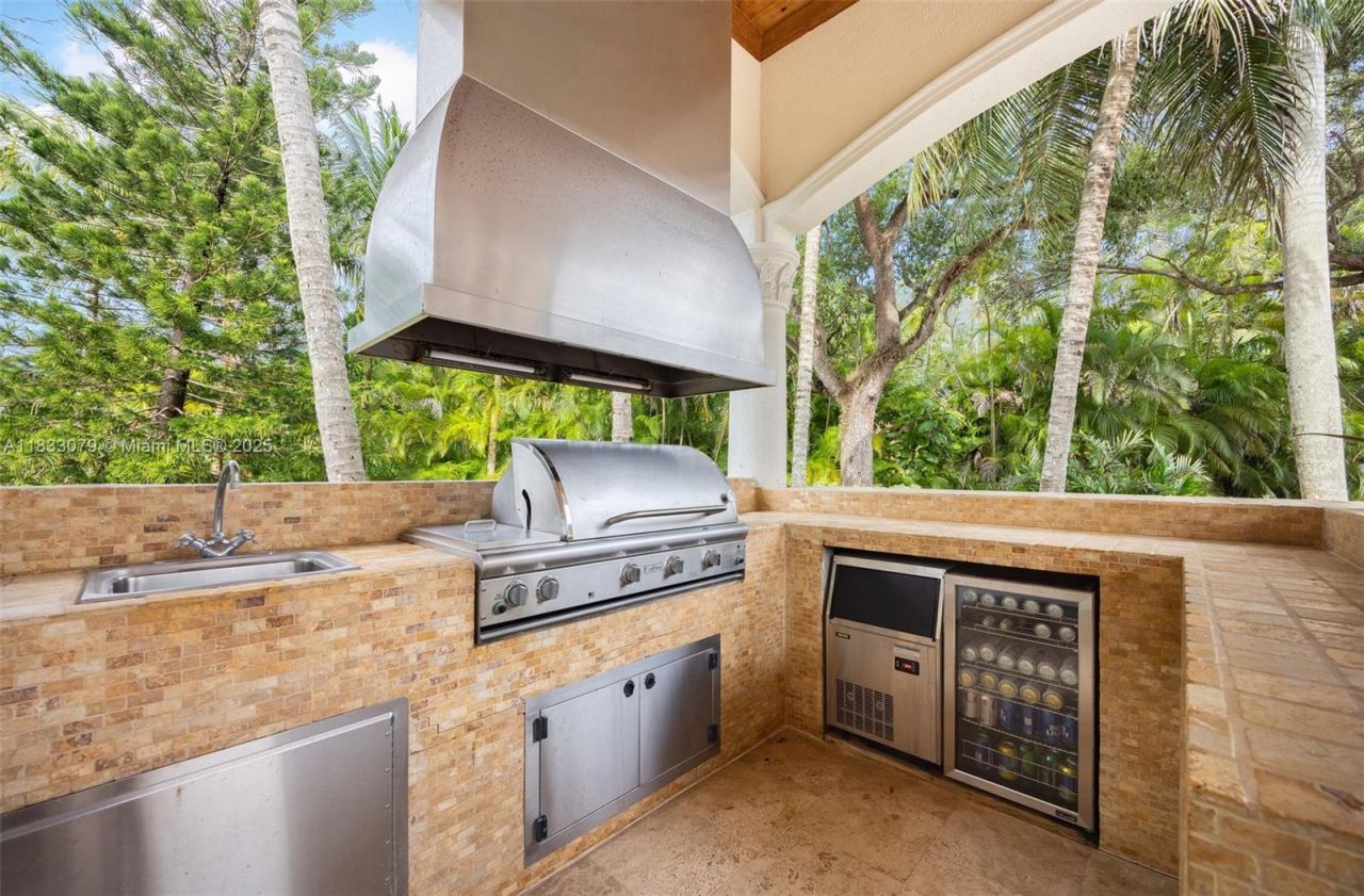 7245 SW 104th St, Pinecrest, FL 33156 Photo