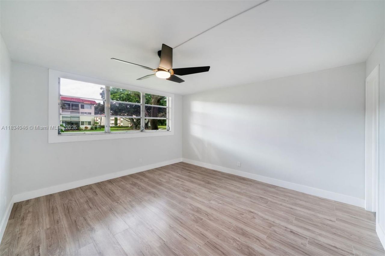 8901 S Hollybrook Blvd, Unit 109, Pembroke Pines, FL 33025 Photo