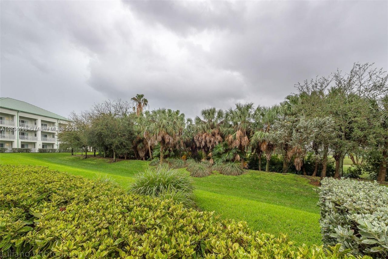 5300 NW 87th Ave, Unit 1201, Doral, FL 33178 Photo