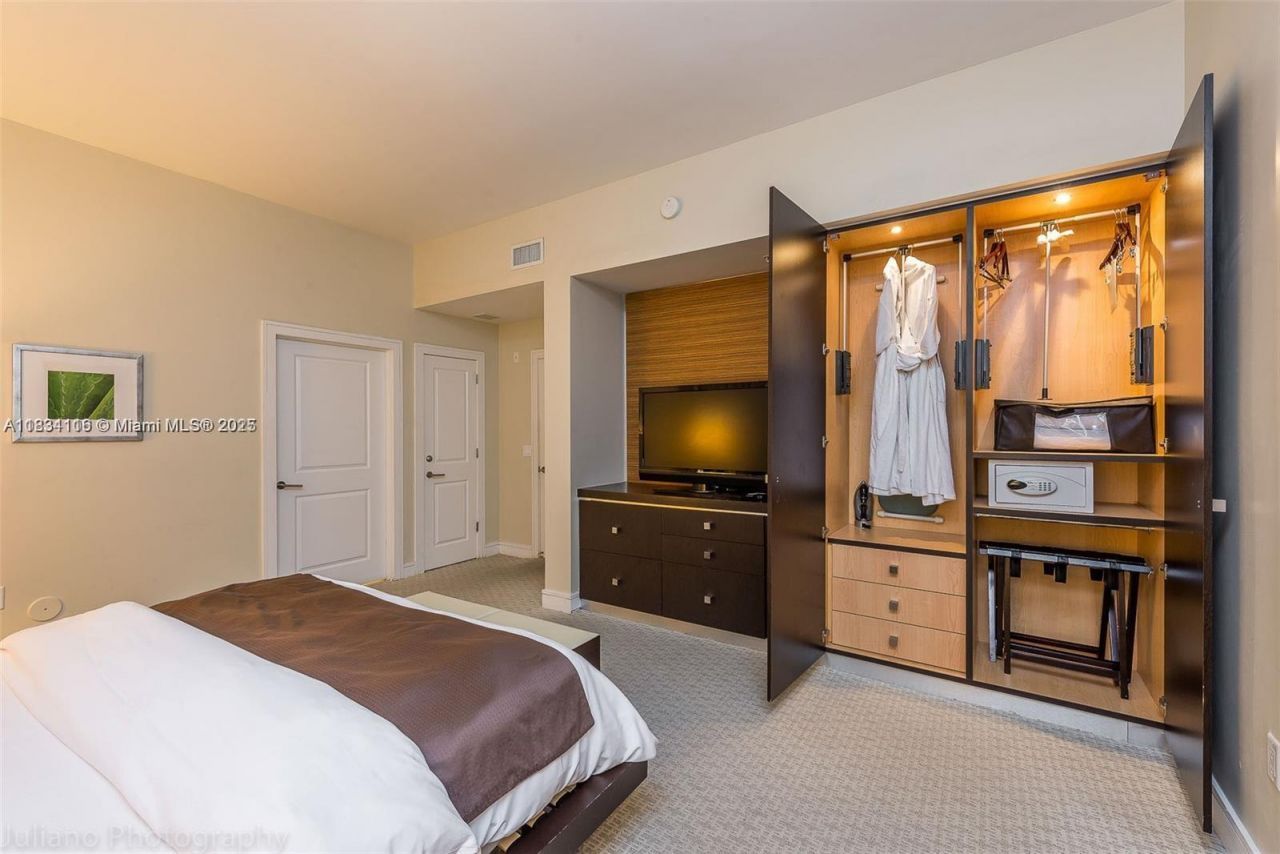 5300 NW 87th Ave, Unit 1201, Doral, FL 33178 Photo