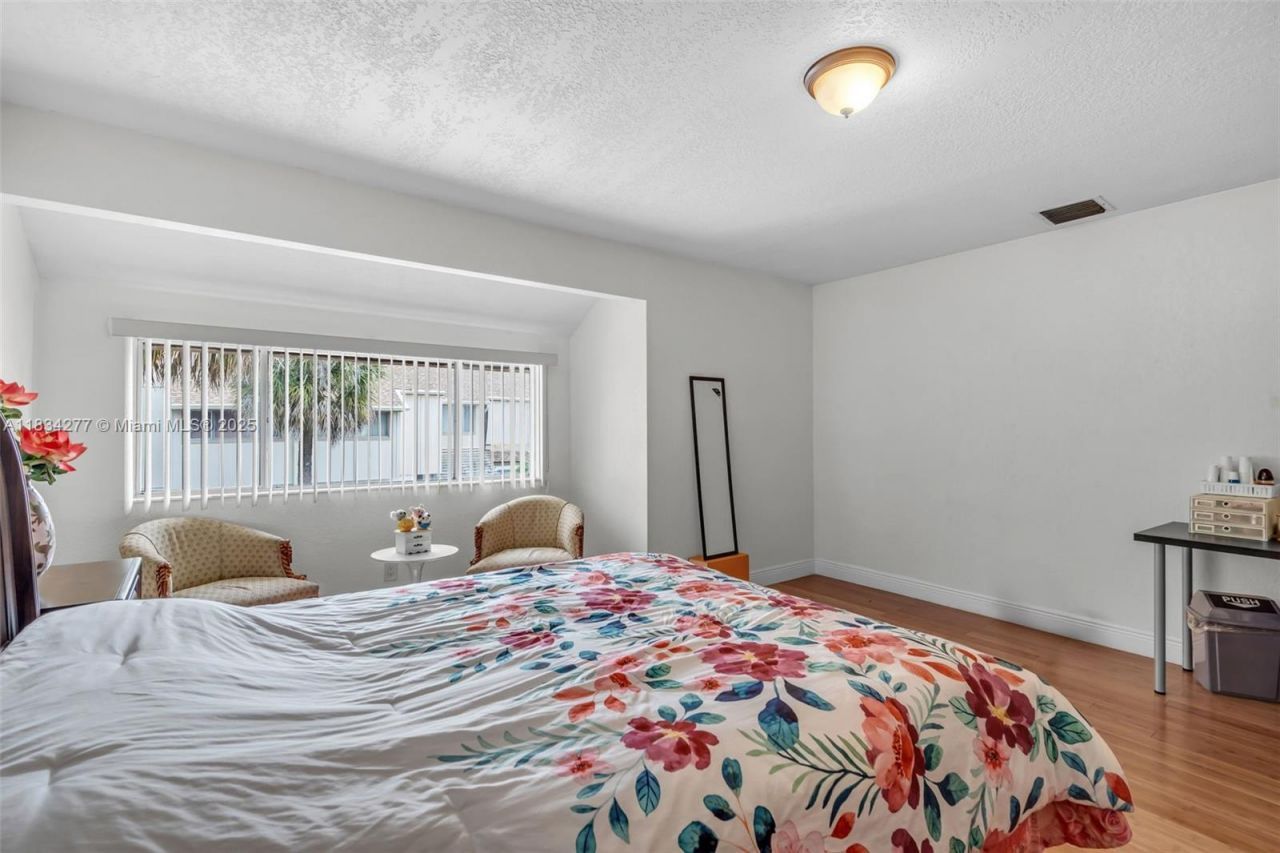 8256 NW 9th Ct, Unit 2, Plantation, FL 33324 Photo