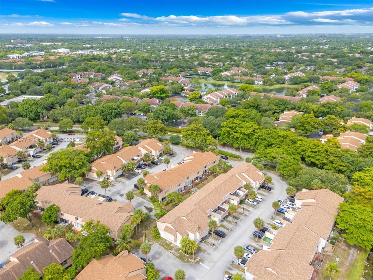 8256 NW 9th Ct, Unit 2, Plantation, FL 33324 Photo