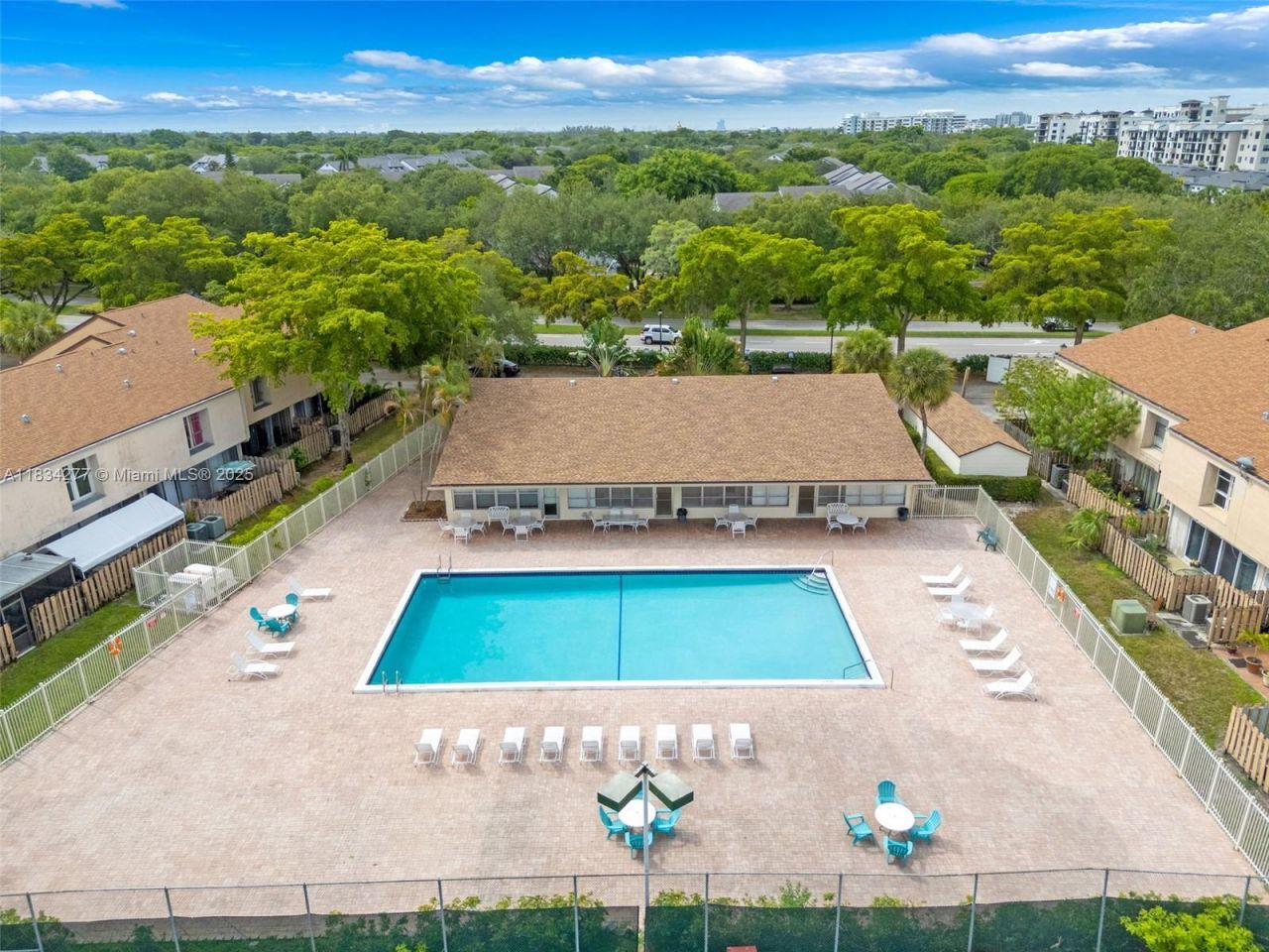 8256 NW 9th Ct, Unit 2, Plantation, FL 33324 Photo