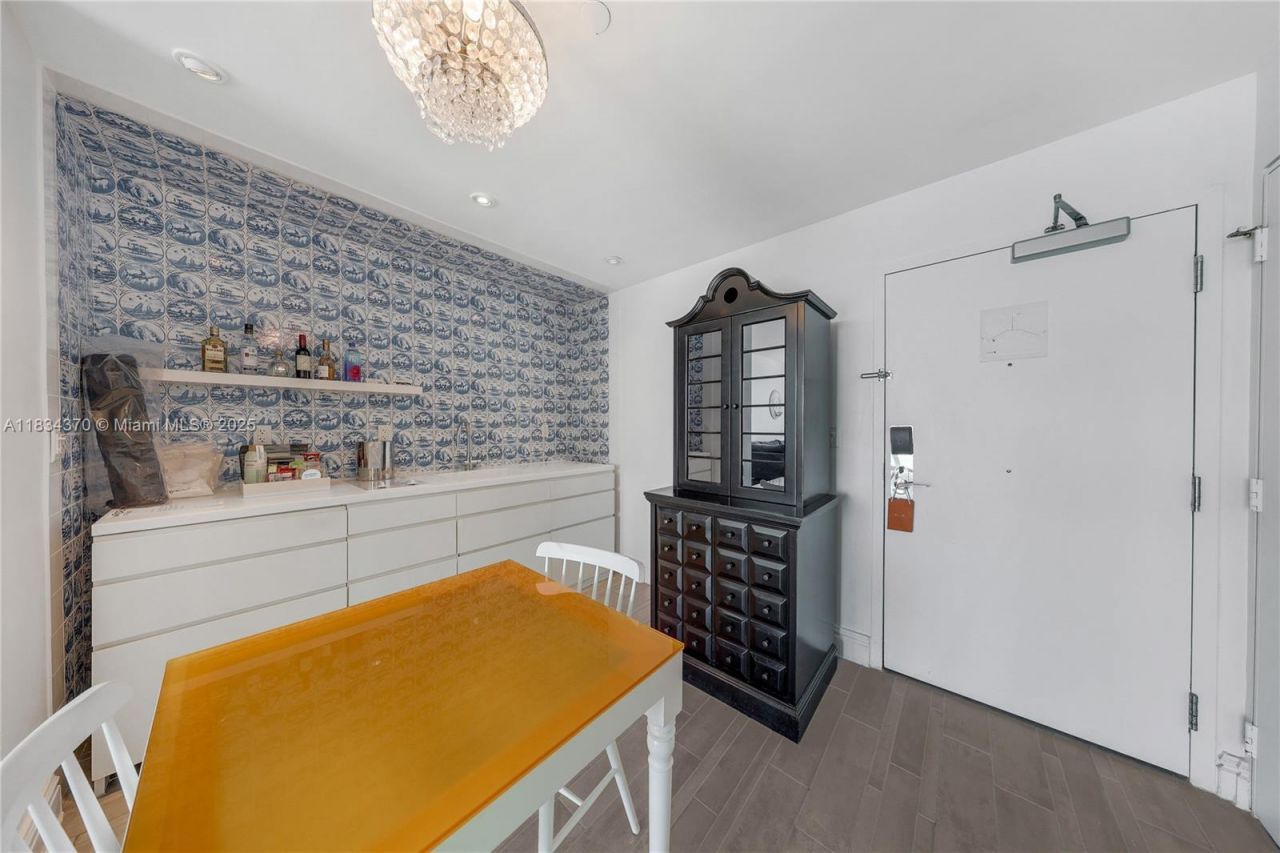 1100 West Ave, Unit 1614, Miami Beach, FL 33139 Photo