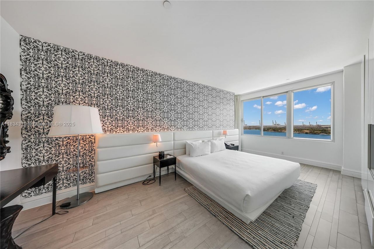 1100 West Ave, Unit 1614, Miami Beach, FL 33139 Photo