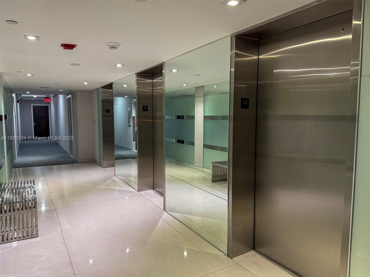 20379 W Country Club Dr, Unit 1434, Aventura, FL 33180 Photo