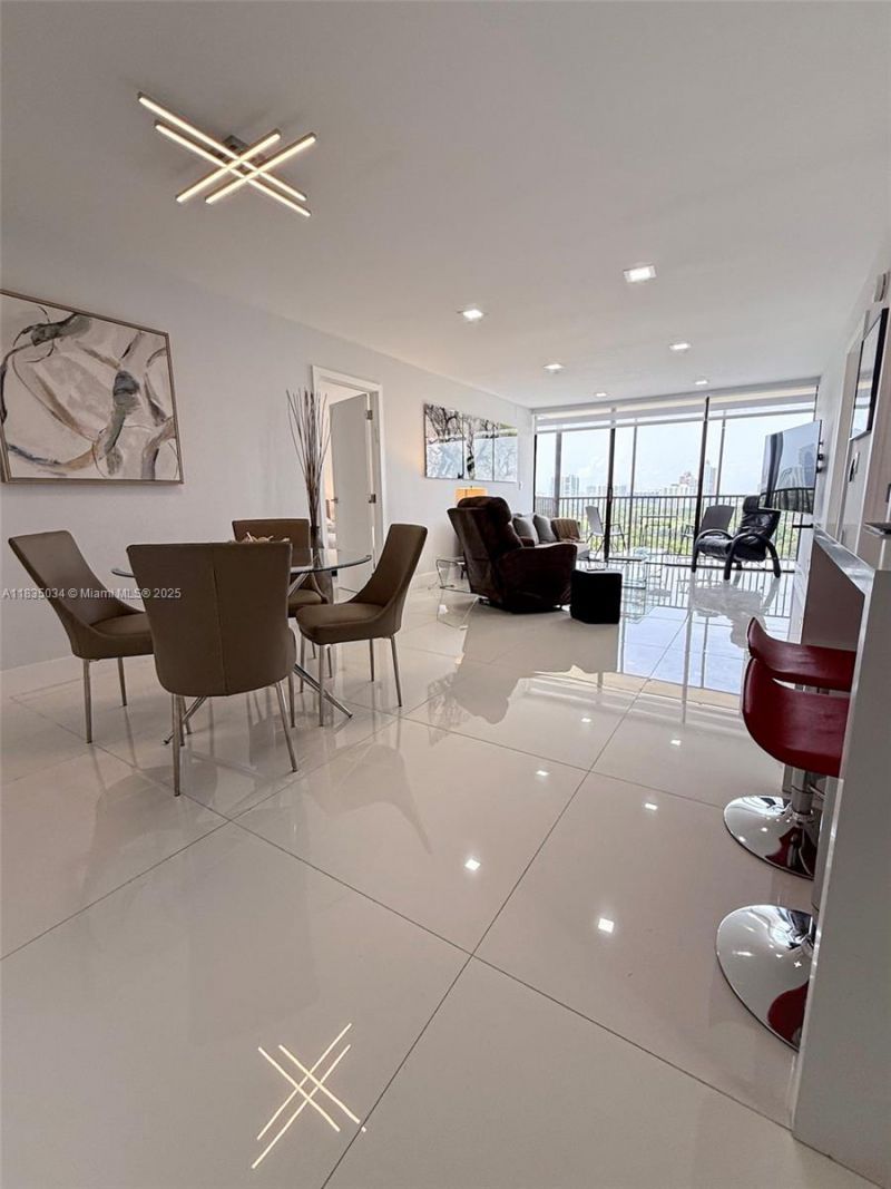 20379 W Country Club Dr, Unit 1434, Aventura, FL 33180 Photo