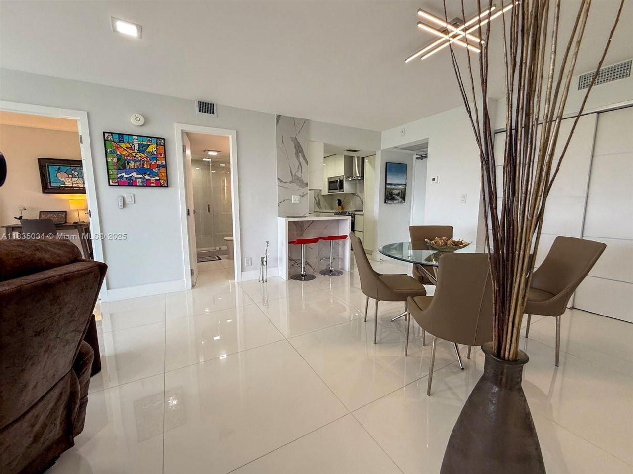 20379 W Country Club Dr, Unit 1434, Aventura, FL 33180 Photo