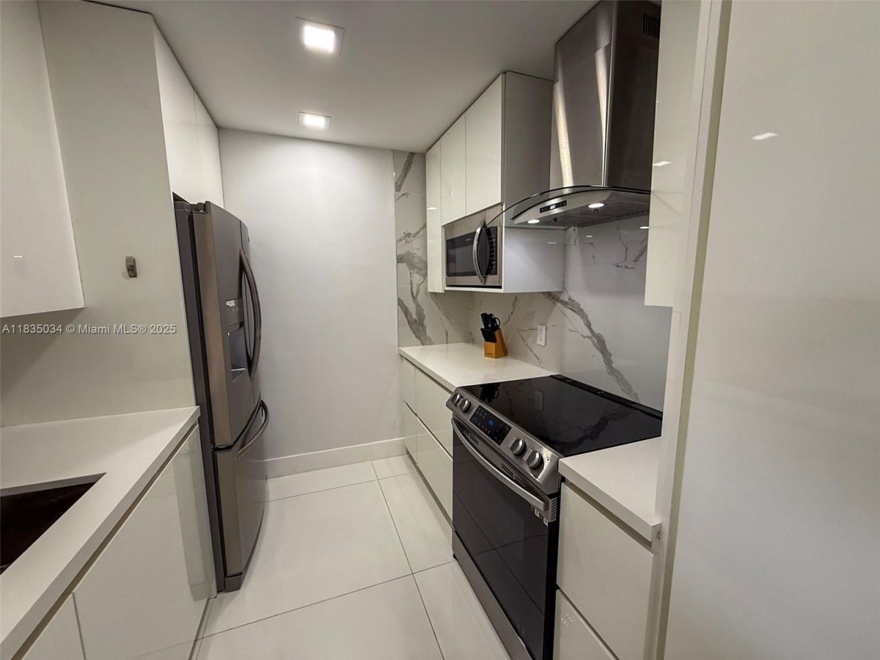 20379 W Country Club Dr, Unit 1434, Aventura, FL 33180 Photo