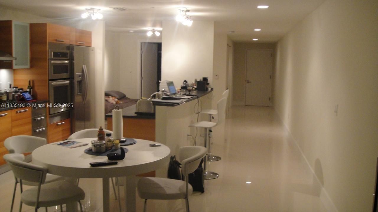 2950 NE 188th St, Unit 222, Aventura, FL 33180 Photo