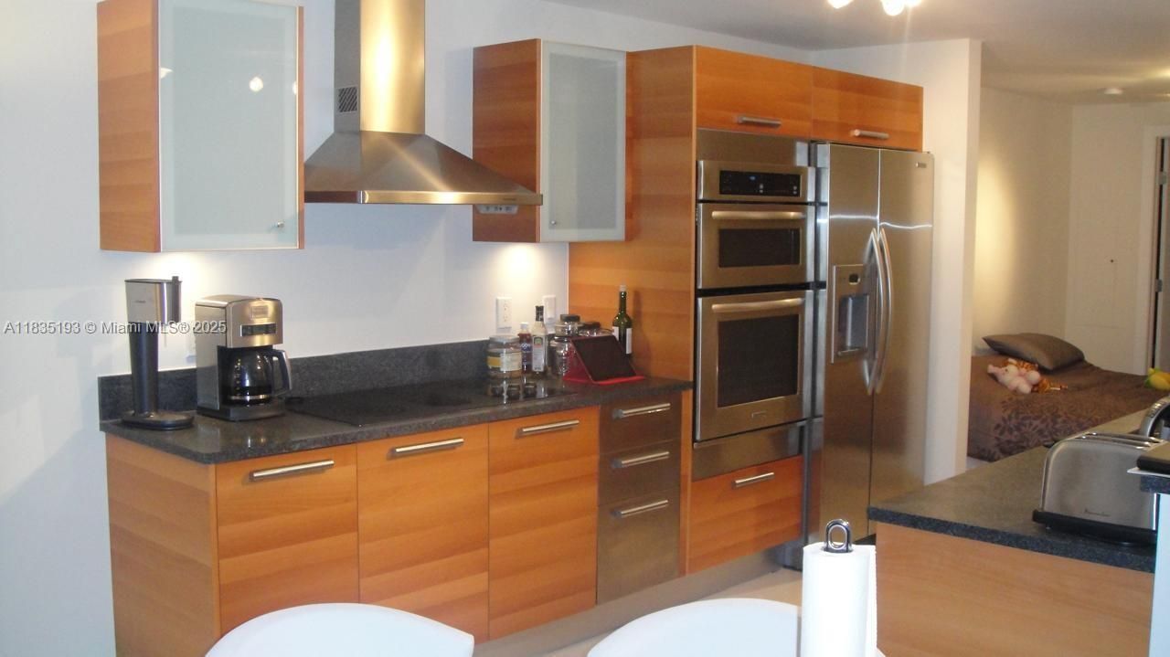 2950 NE 188th St, Unit 222, Aventura, FL 33180 Photo