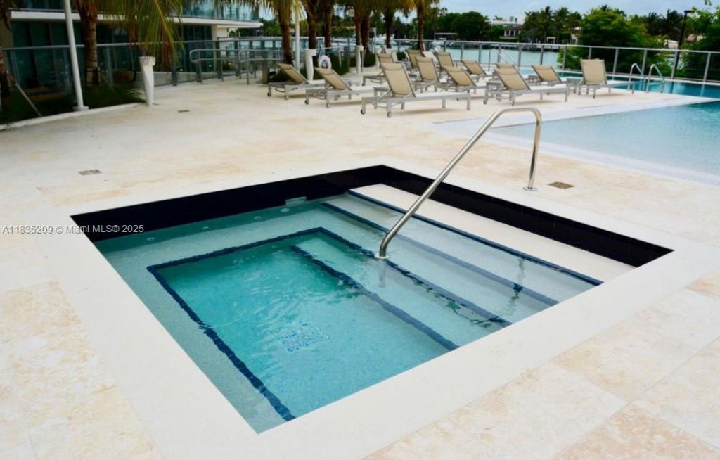 6620 Indian Creek Dr, Unit 607, Miami, FL 33141 Photo