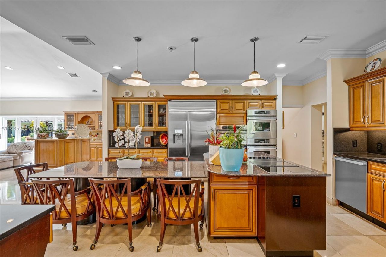 10735 SW 58th Ave, Pinecrest, FL 33156 Photo