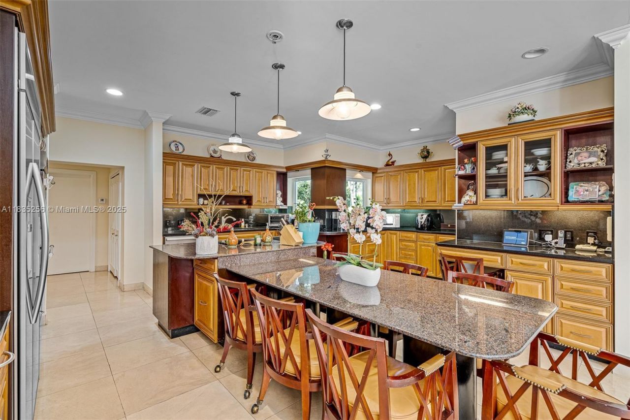 10735 SW 58th Ave, Pinecrest, FL 33156 Photo