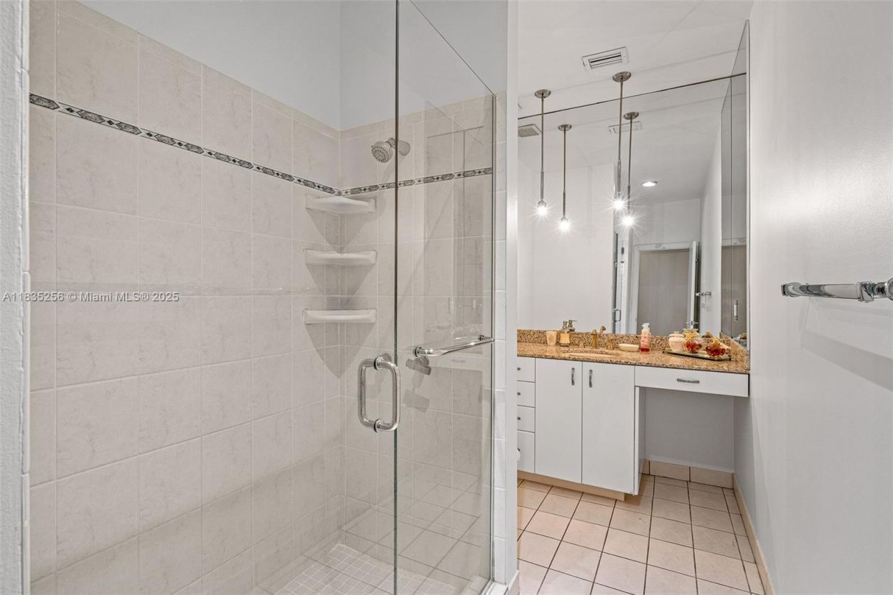 10735 SW 58th Ave, Pinecrest, FL 33156 Photo