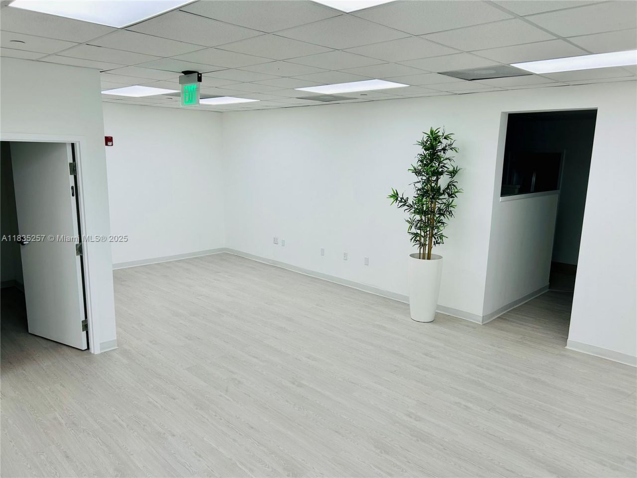 10305 NW 41st St, Unit 107, Doral, FL 33178 Photo