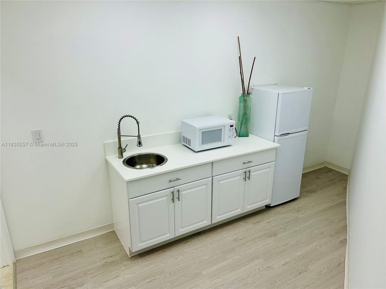 10305 NW 41st St, Unit 107, Doral, FL 33178 Photo