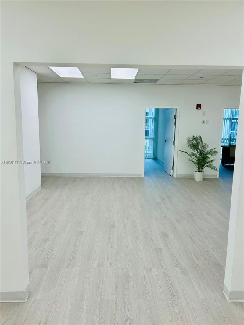 10305 NW 41st St, Unit 107, Doral, FL 33178 Photo