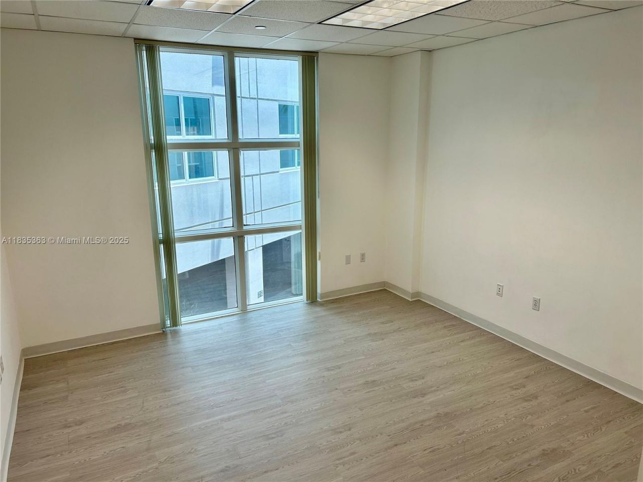 10305 NW 41st St, Unit 221, Doral, FL 33178 Photo