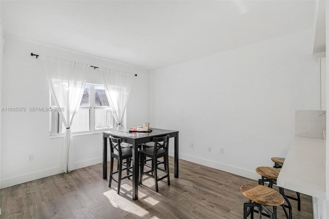 11532 SW 148th Path, Miami, FL 33196 Photo