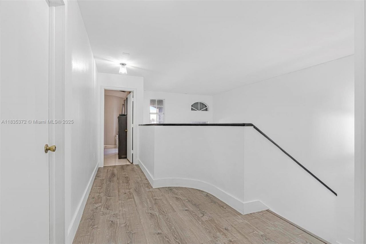 11532 SW 148th Path, Miami, FL 33196 Photo