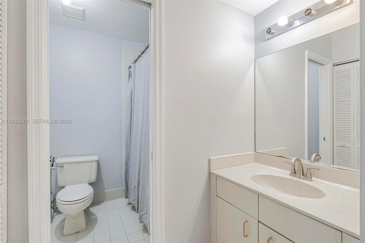 11532 SW 148th Path, Miami, FL 33196 Photo