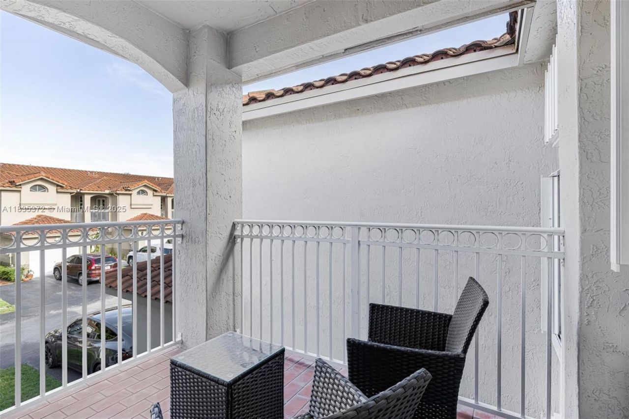 11532 SW 148th Path, Miami, FL 33196 Photo