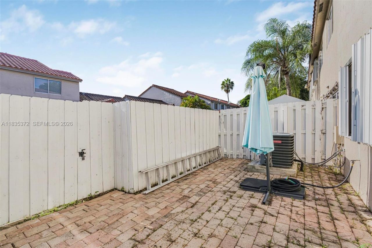 11532 SW 148th Path, Miami, FL 33196 Photo