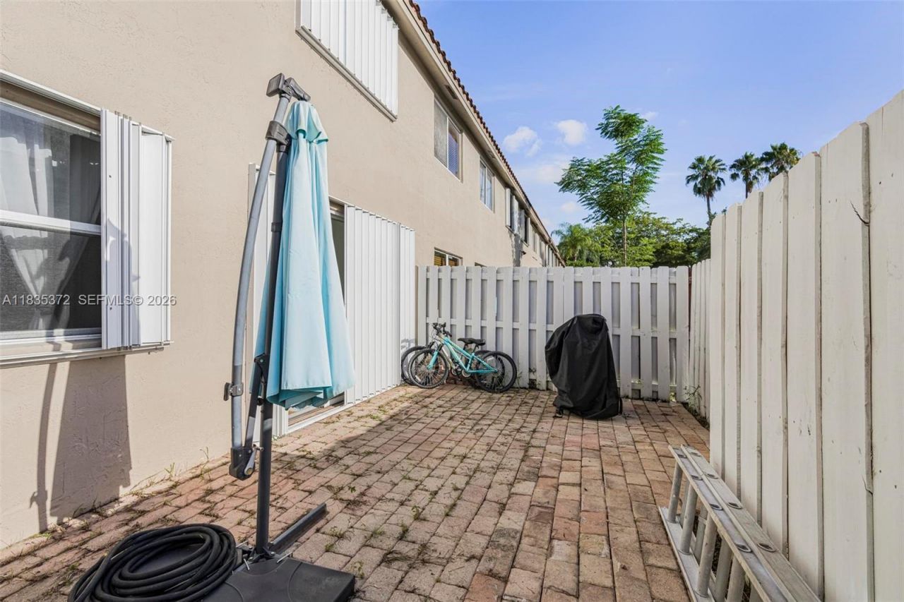 11532 SW 148th Path, Miami, FL 33196 Photo