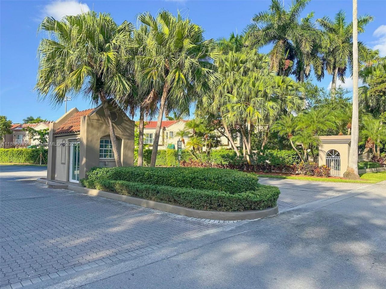 11532 SW 148th Path, Miami, FL 33196 Photo