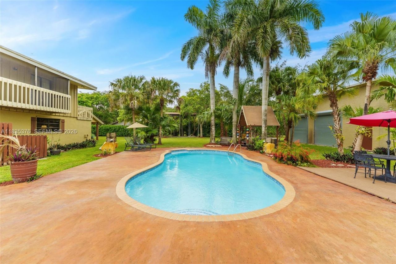 28550 SW 192nd Ave, Homestead, FL 33030 Photo