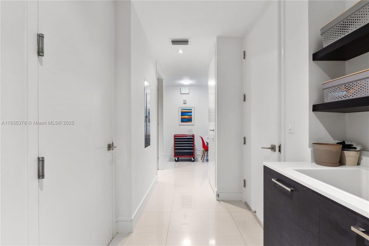 3250 NE 188th St, Unit LPH02, Aventura, FL 33180 Photo