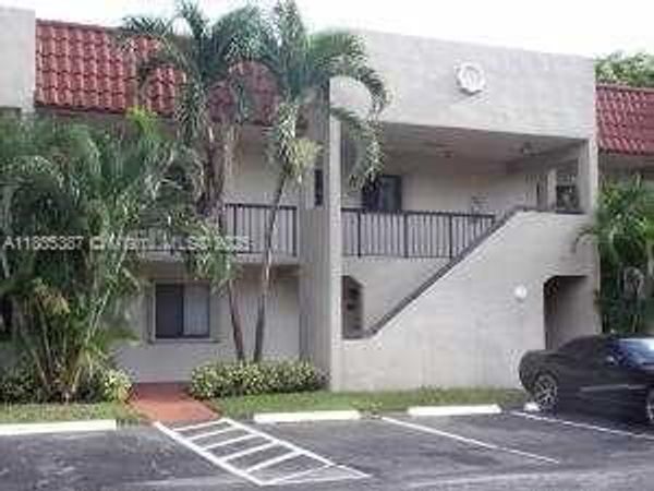 159 NW 70th St, Unit 610, Boca Raton, FL 33487