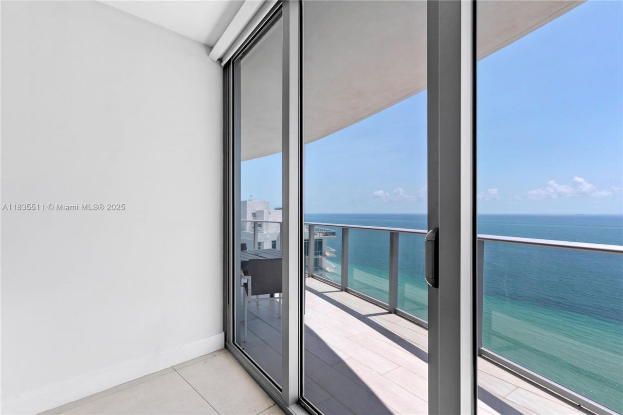 4111 S Ocean Dr, Unit 2302, Hollywood, FL 33019 Photo
