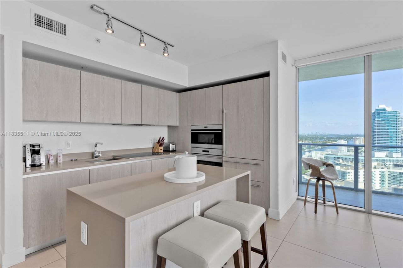 4111 S Ocean Dr, Unit 2302, Hollywood, FL 33019 Photo