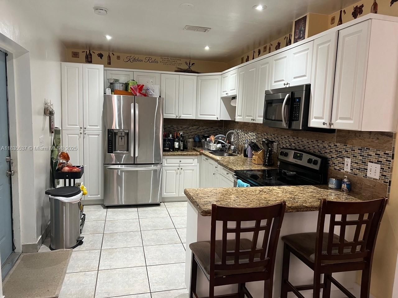 7595 SW 28th St Rd, Miami, FL 33155 Photo