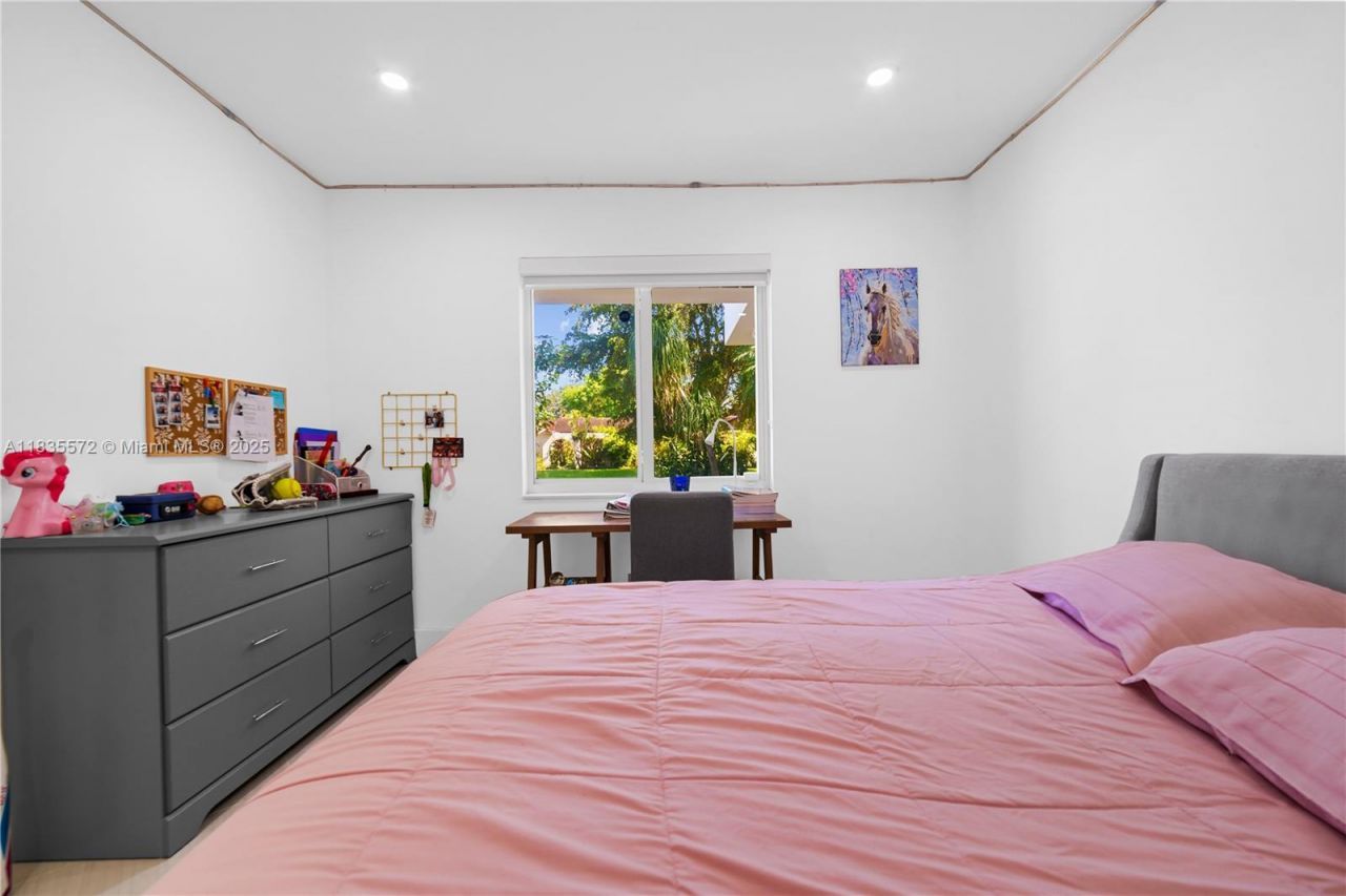 15200 SW 81st Ave, Palmetto Bay, FL 33157 Photo