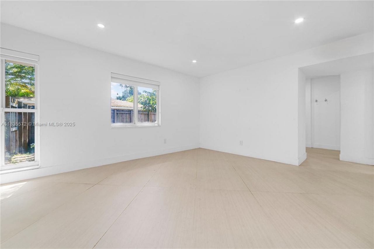 15200 SW 81st Ave, Palmetto Bay, FL 33157 Photo