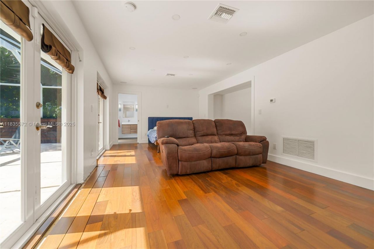 15200 SW 81st Ave, Palmetto Bay, FL 33157 Photo