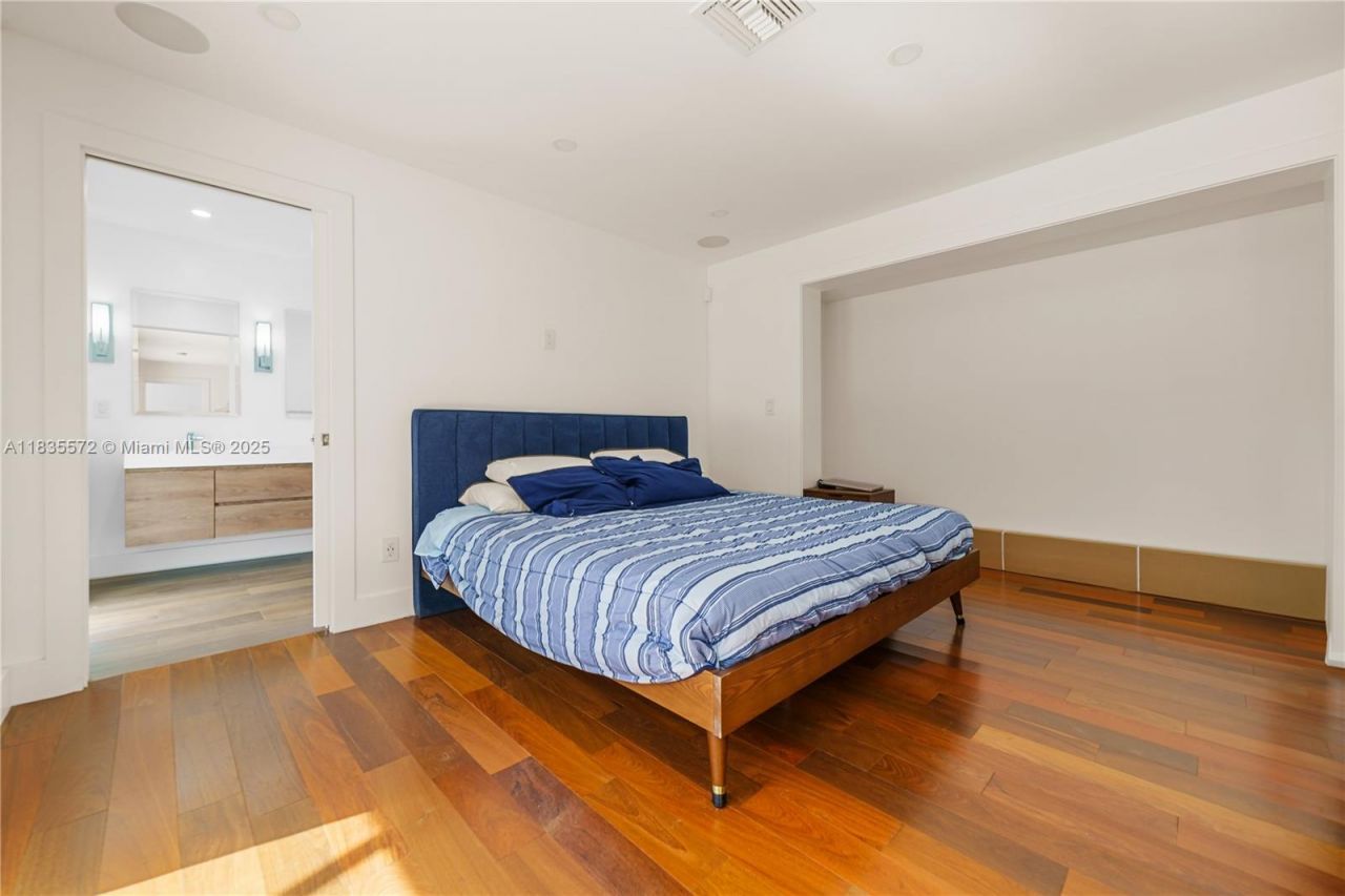 15200 SW 81st Ave, Palmetto Bay, FL 33157 Photo