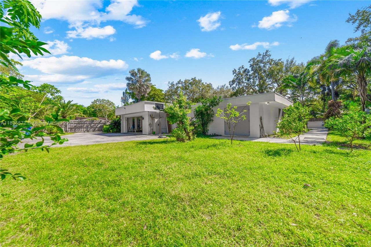 15200 SW 81st Ave, Palmetto Bay, FL 33157 Photo