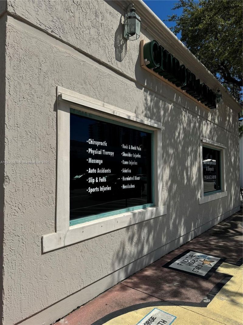 1955 Tyler St, Hollywood, FL 33020 Photo